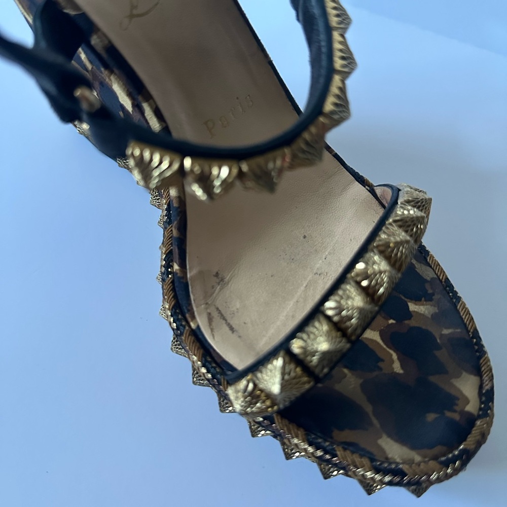 Leopard Print Wedge Sandals with Gold Embellishment - Black & Gold - Picture 9 of 12